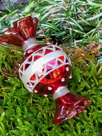 Preview: Christbaumkugel Bonbon rot, rund, Punkte Preview: Christbaumkugel Bonbon rot, rund, Punkte