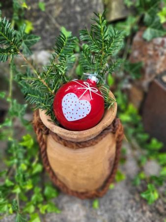 Christbaumkugel Gerdi, rot, Herz weiß