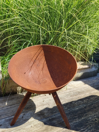 Preview: Edelrost Feuerschale schräg, Dreibein Preview: Edelrost Feuerschale schräg, Dreibein