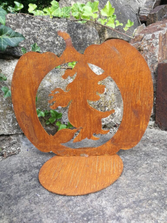 Edelrost Halloween Kürbis mit Hexe, auf Platte