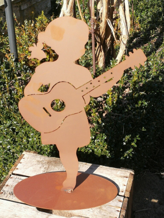 Edelrost Dekofigur Mädchen mit Gitarre