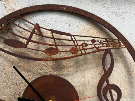 Edelrost Wanduhr "Musik"