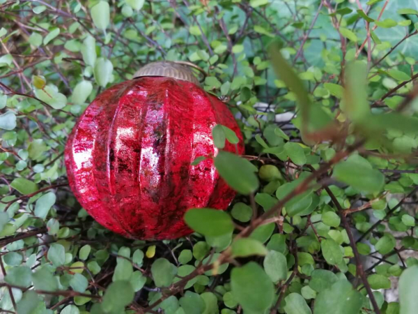 Christbaumkugel Melone, antik rot