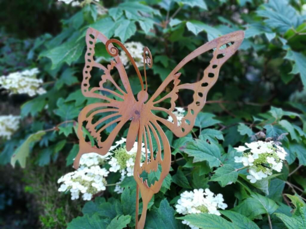 Edelrost Gartenstecker Schmetterling Papilion