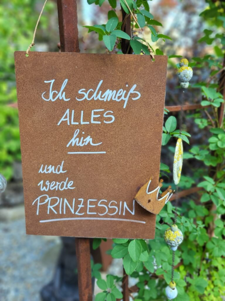 Edelrost Schild Prinzessin mit 3D Krone