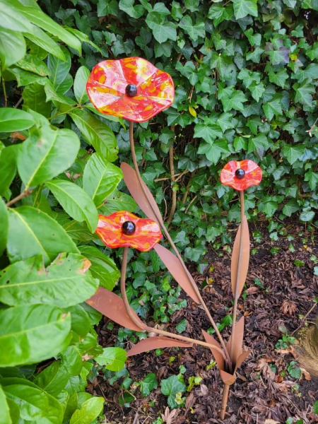 Edelrost Glasblume Hibiskus, zum Stecken, rot