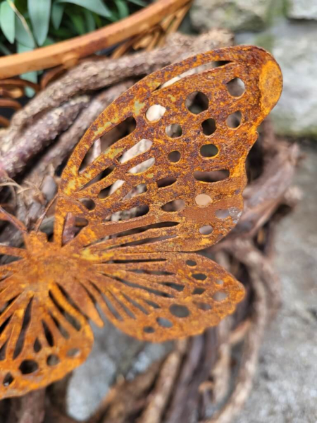 Edelrost Schmetterling Saskia, mit Füßen zum Biegen