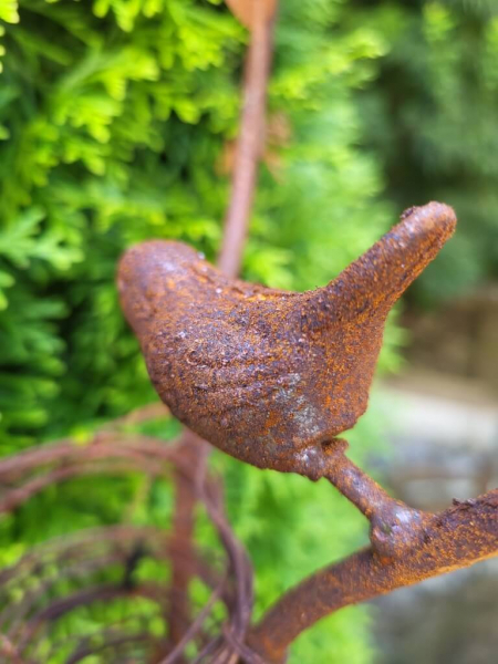 Edelrost Gartenstecker Vogelnest