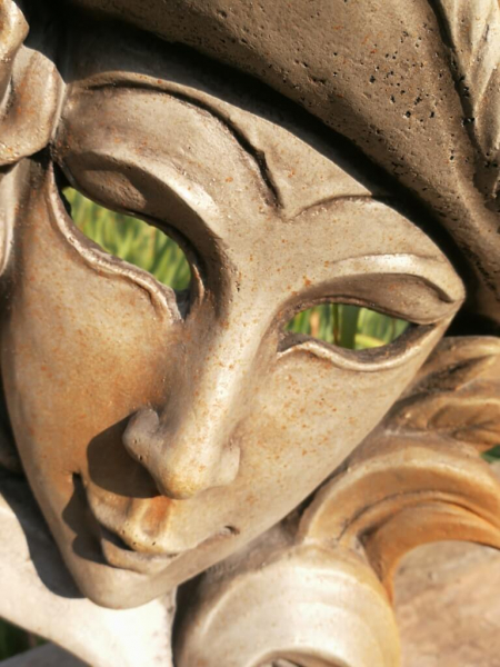 Venezianische Maske Clorinda aus Steinguss
