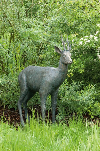 Bronzeskulptur Rehbock