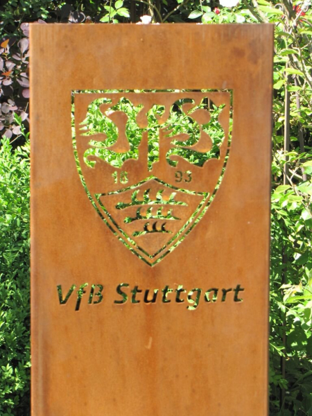 VFB Stuttgart Gartenstele in Edelrost